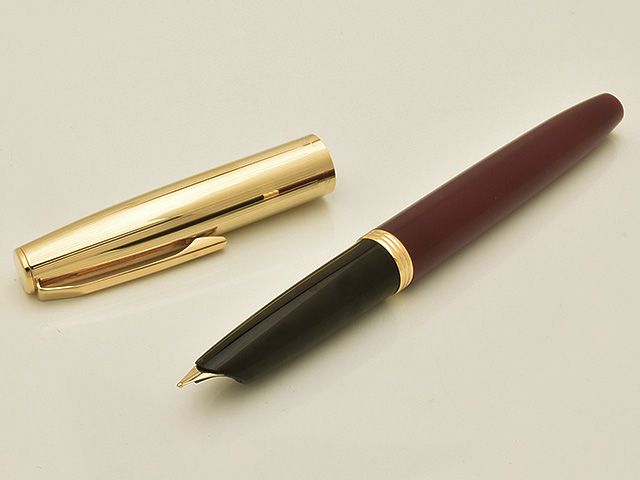 AURORA 万年筆 アウロラ 特別生産品 デュオカルト 万年筆 DC57-DXM ゴールドキャップ | 世界の筆記具ペンハウス