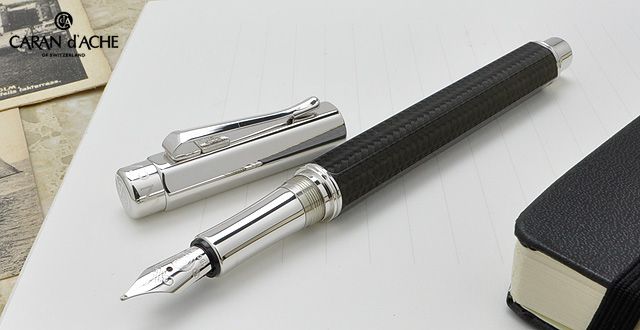 カランダッシュ 万年筆 バリアス 特別素材使用　 4490-017　カーボン3000