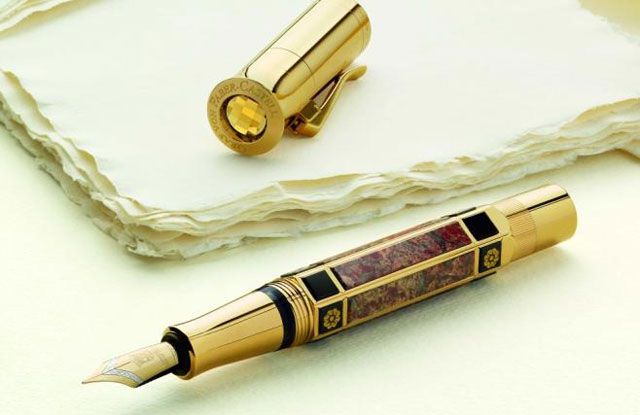 ファーバーカステル 万年筆 限定品　ペン・オブ・ザ・イヤー 2014年　エカテリーナ宮殿　ゴールドコート