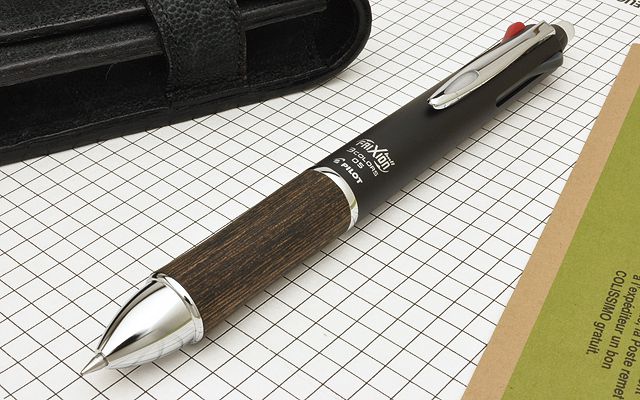 パイロット多色ゲルインキボールペン フリクションボール3