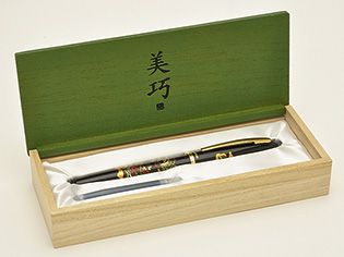 プラチナ万年筆 万年筆 美巧　近代蒔絵　双龍 PGB-12000M