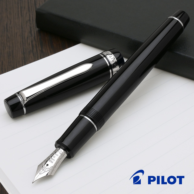 万年筆　❁⃘*.゜　912　PILOT　F　新品-　カスタムヘリテイジ　ブラック