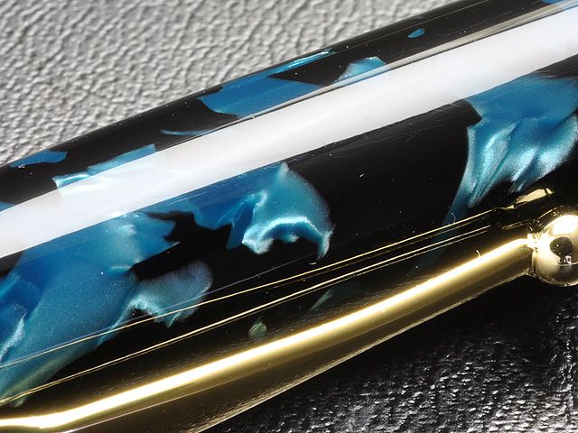 【5/1 12時～5/2 12時はポイント10倍！】Pent〈ペント〉 by 大西製作所 万年筆 アセテート オーバルモデル 沈静の煌めき ＜スワロフスキーブルージリコン付き＞