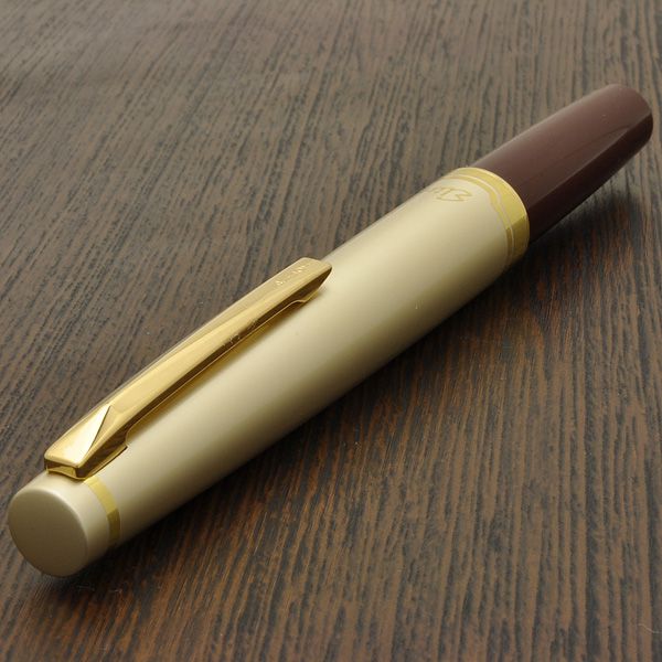 PILOT 万年筆 パイロット 万年筆 エリート95S FES-1MM-DR ディープレッド | 世界の筆記具ペンハウス