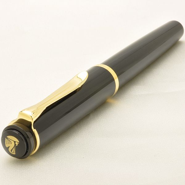 Pelikan（ペリカン）万年筆 クラシック P200シリーズ ブラック/ゴールド