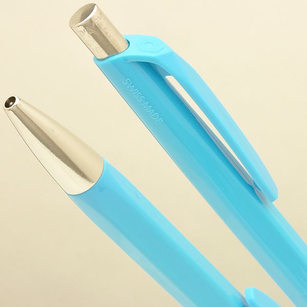 CARAN D'ACHE（カランダッシュ）ボールペン 888 インフィニット NN0888-171 ターコイズブルー