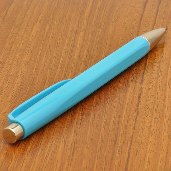 CARAN D'ACHE（カランダッシュ）ボールペン 888 インフィニット NN0888-171 ターコイズブルー
