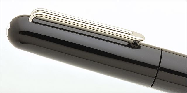 MONTBLANC（モンブラン） 万年筆 モンブラン M 113618 ブラック