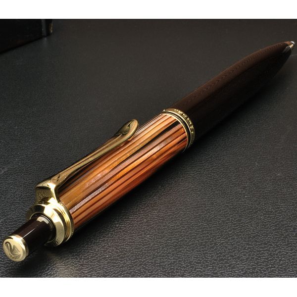 Pelikan（ペリカン）ボールペン 特別生産品 スーベレーン400 茶縞 K400