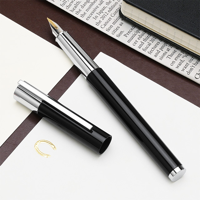 LAMY 万年筆 EF ピアノブラック Amazon | Lamy Studio 万年筆 EFペン先 ピアノブラック | 万年筆