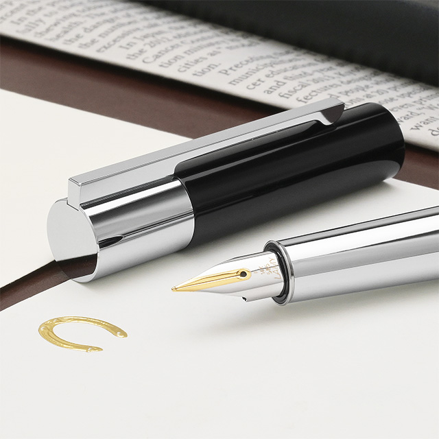 LAMY 万年筆 EF ピアノブラック Amazon | Lamy Studio 万年筆 EFペン先 ピアノブラック | 万年筆