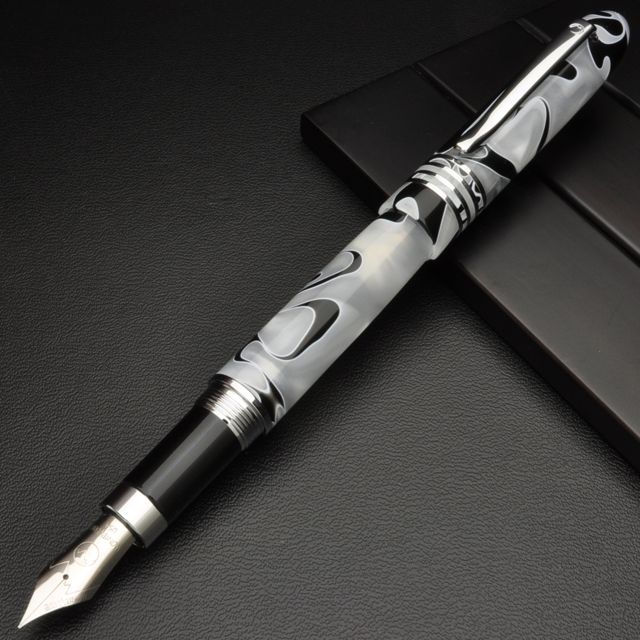 Monteverde モンテベルデ 万年筆 マウンテン・オブ・ザ・ワールド
