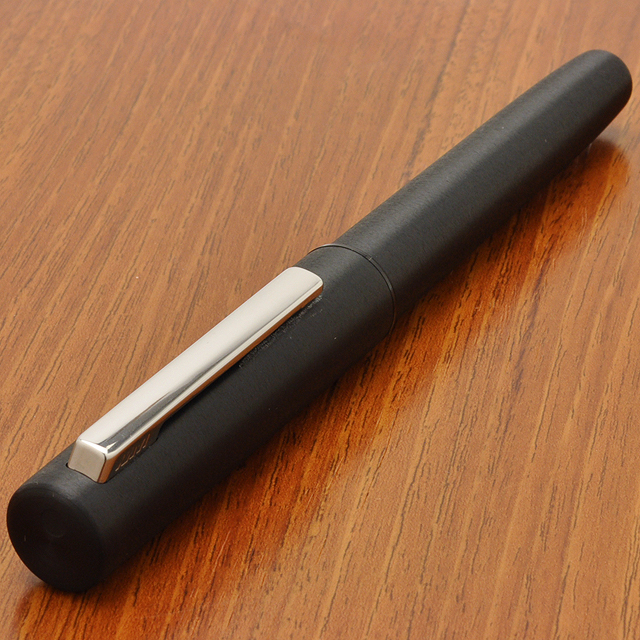 LAMY（ラミー）ローラーボール アイオン L377