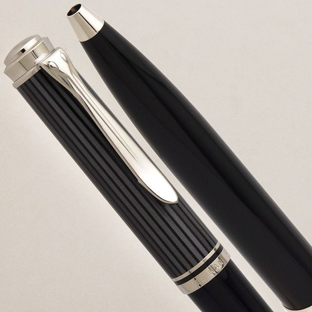 Pelikan（ペリカン）ボールペン スーベレーン K605 ブラックストライプ（シュトレーゼマン） 【ボールペン替芯サービス特典付き！】