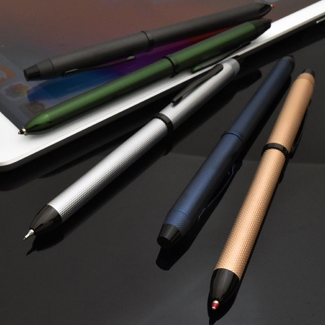 クロス 複合ペン（ボールペン 黒・赤＋ペンシル0.5mm） テックスリー ブラッシュトフィニッシュ NAT0090-