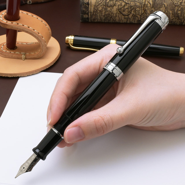 AURORA アウロラ 万年筆 タレンタム ブラック | ペンハウス