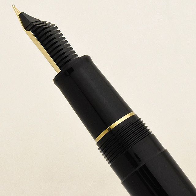 SAILOR セーラー万年筆 プロフィット ライト 万年筆 ゴールドトリム ブラック | 世界の筆記具ペンハウス