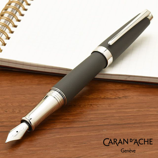 カランダッシュ　万年筆　CARAN d‘ACHE