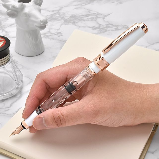 TWSBI（ツイスビー） 万年筆 ダイヤモンド580 ホワイトローズゴールドII M74490 | 世界の筆記具ペンハウス