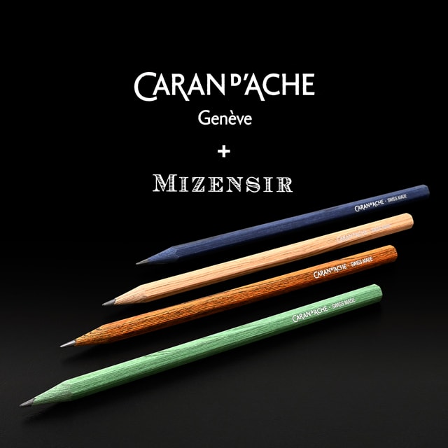 CARAN d’ACHE.  4連 キーケース