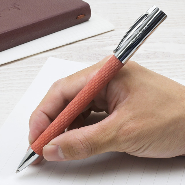 筆記時　FABER CASTELL（ファーバーカステル）万年筆 デザインシリーズ アンビション オプアート オータムリーフ