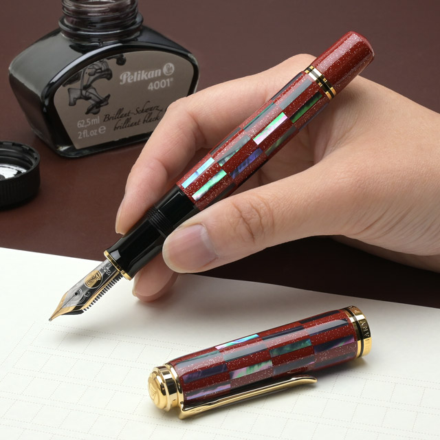 Pelikan（ペリカン）限定品 螺鈿万年筆 M1000 市松