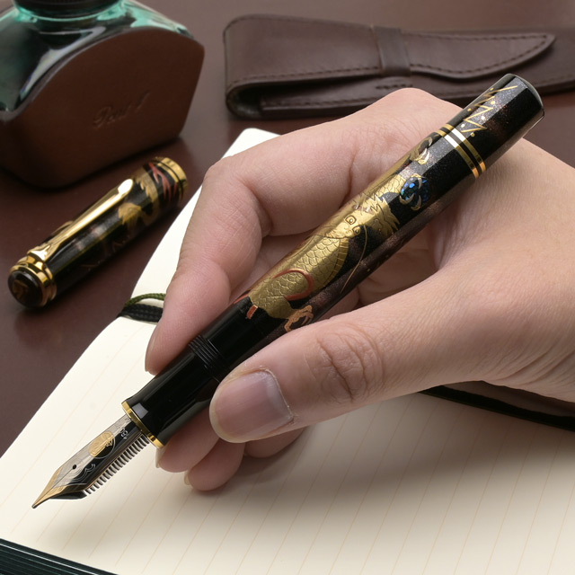 Pelikan（ペリカン）限定品 蒔絵万年筆 M1000 龍