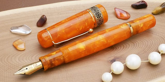 Pent〈ペント〉数量限定 万年筆 ボトルインク セット シンフォニー アダージオ 想い出を綴る陽光 ～Sunlight～