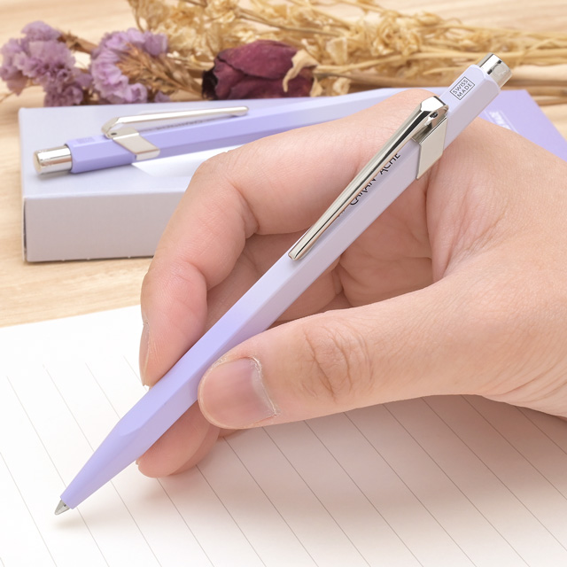 アウフヘーベン ナーチャー 名入れ一本分 無料】CARAN D'ACHE カランダッシュ 限定品