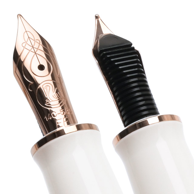 Pelikan ペリカン 特別生産品 万年筆 スーベレーン605 M600 ホワイト
