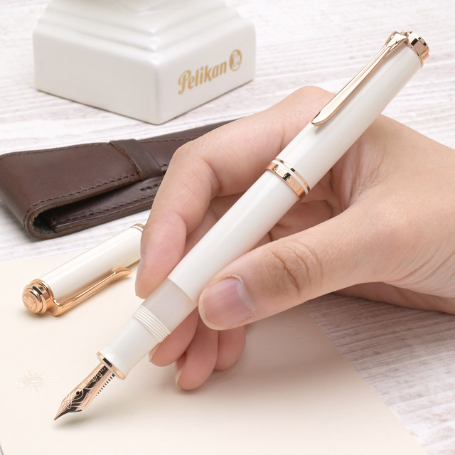 中古　万年筆　ペリカン M600 ホワイトトータス M 中古)Pelikan ペリカン 万年筆 スーベレーン M600 レッド