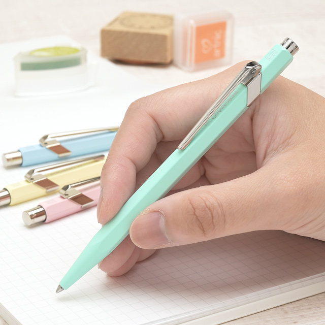 CARAN D'ACHE カランダッシュ ボールペン 849 パステル | ペンハウス CARAN D'ACHE カランダッシュ ボールペン 849 パステル | ペンハウス
