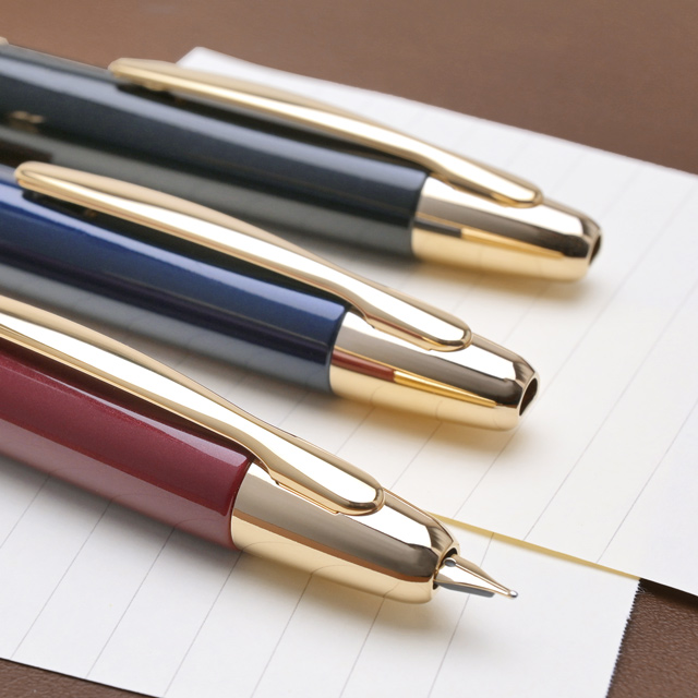 PILOT パイロット 万年筆 キャップレス 金ペン先 | ペンハウス