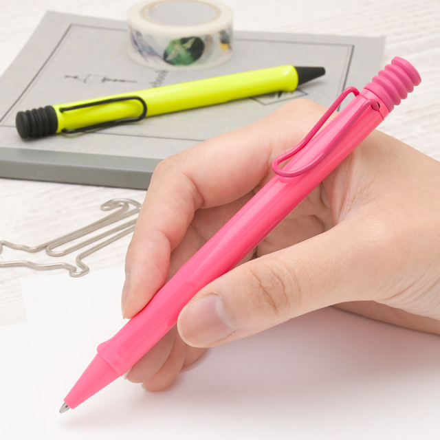 LAMY ラミー 2026年限定 ボールペン サファリ ネオンピンク ネオン