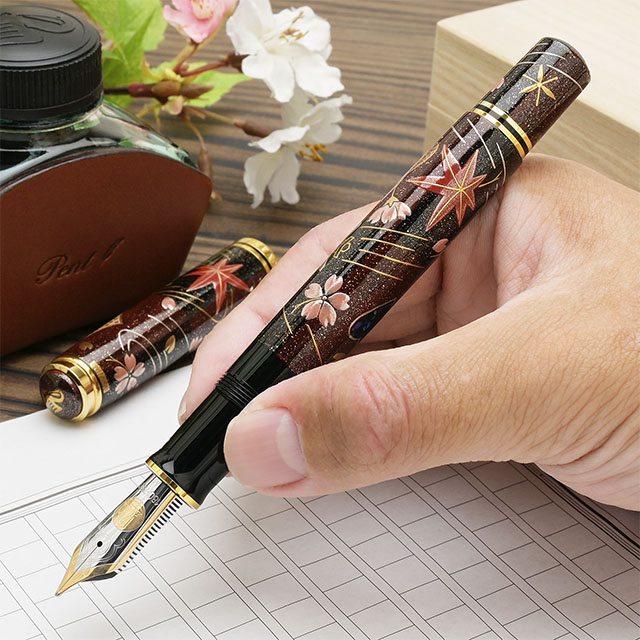 ペリカン 限定品 蒔絵万年筆 M1000 四季幸守 Four seasons Lucky Charm